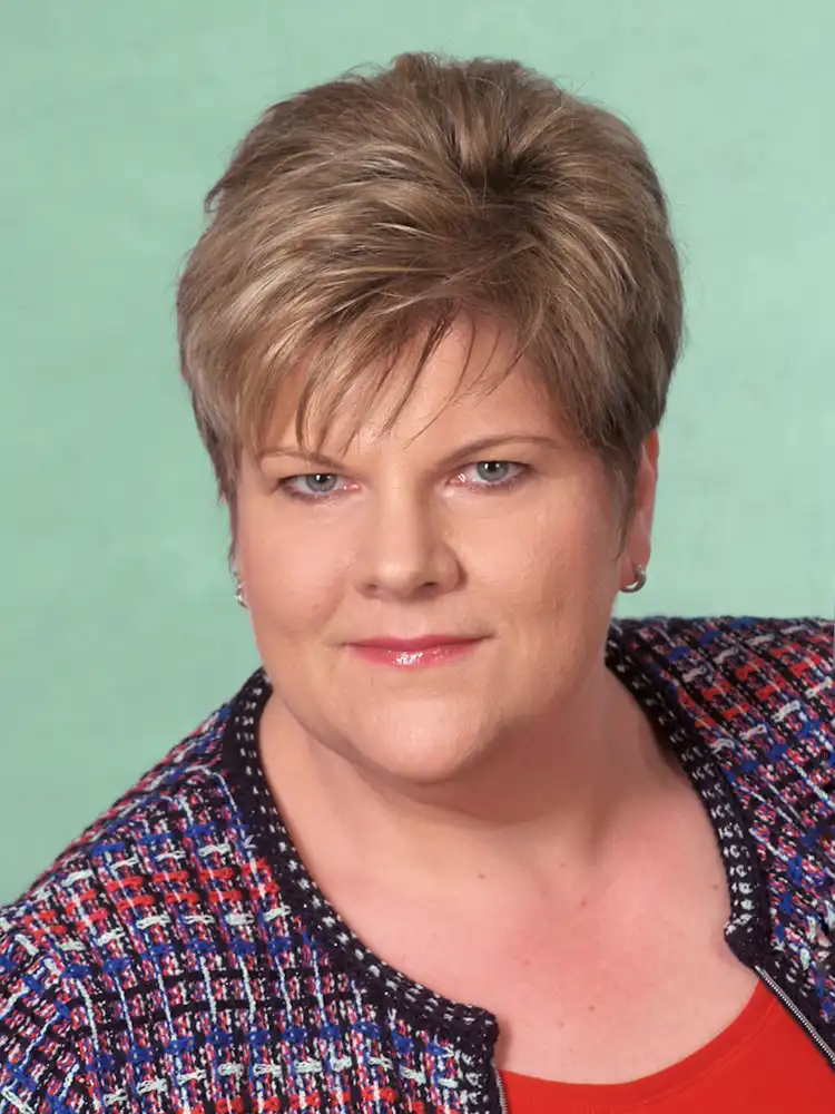 Sandra Sauerwald<br />
Handlungsbevollmächtigte bei der GBS Herborn eG